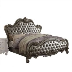 Luxury Classic Baroque Tufted King Size Bed with Ornate Carved Wood Frame