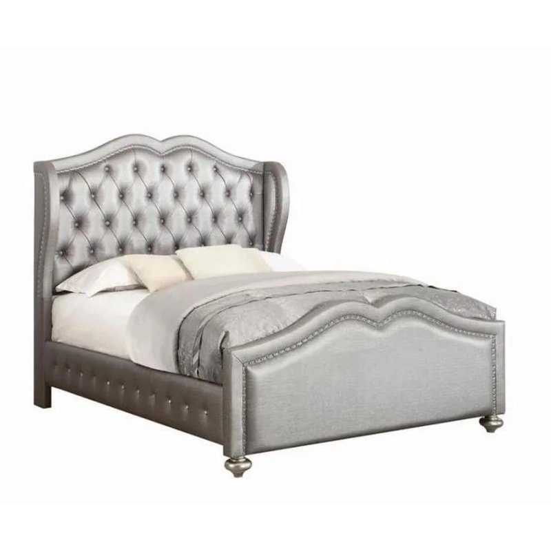 Elegant Upholstered Wingback Tufted Bed with Nailhead Trim Elegant Upholstered Wingback Tufted Bed with Nailhead Trim
