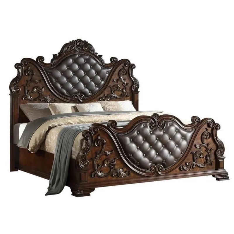 Luxury Classic Carved Wood Bed with Tufted Leather Headboard & Footboard Luxury Classic Carved Wood Bed with Tufted Leather Headboard & Footboard