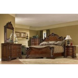 Classic Carved Wooden King Size Bed with Ornate Headboard and Footboard