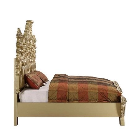 Premium Hand Carved Gold Gilded Classic Bed