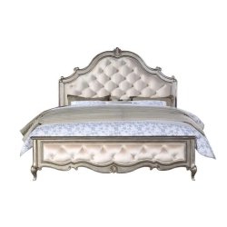 Luxury Classic Upholstered Tufted Bedroom Bed with Carved Frame