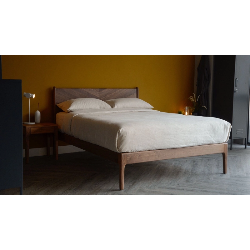 Modern Solid Wood Bed Frame with Chevron Headboard Modern Solid Wood Bed Frame with Chevron Headboard