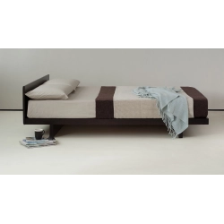 Minimalist Modern Wooden Platform Bed Frame with Headboard