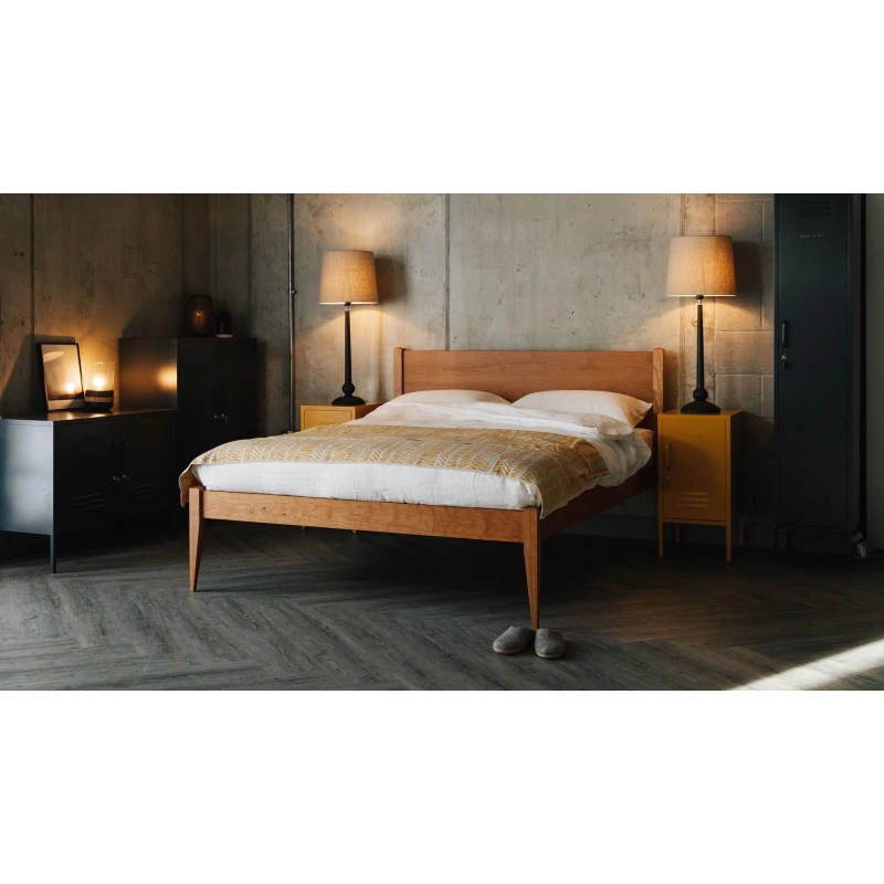 Solid Wood Mid-Century Modern Bed Frame Handcrafted Bedroom Furniture Solid Wood Mid-Century Modern Bed Frame Handcrafted Bedroom Furniture