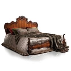 Elegant Classic Carved Wooden Bed Frame King Size