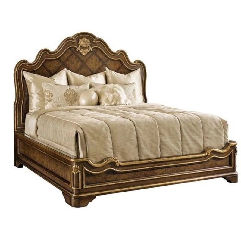 Luxury Classic Ornate Wood King Size Bed with Carvings Luxury Classic Ornate Wood King Size Bed with Carvings