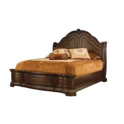 Luxury Classic Carved Wooden Bed with Elegant Design