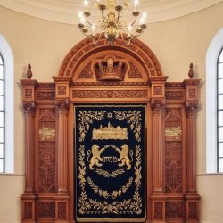 Temple Furniture Made in Indonesia