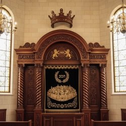 Temple Furniture Made in Indonesia