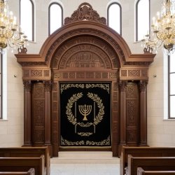 Torah Cabinet Custom Dimensions Available for Your Synagogue