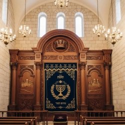 Exquisite Hand-Carved Wooden Aron Kodesh - Premium Synagogue Holy Ark by Expert Furniture Manufacturer