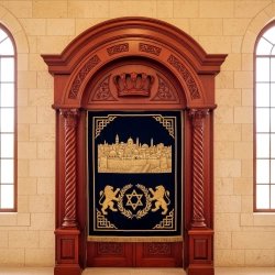 Exquisite Handcrafted Solid Hardwood Aron Kodesh for Synagogues Premium Manufacturer Quality Holy Ark Furniture