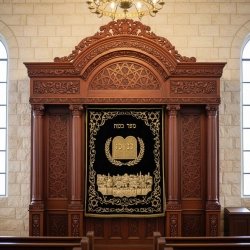 Premium Hand-Carved Wooden Aron Kodesh Master-Crafted Synagogue Holy Ark Furniture Exquisite Traditional Torah Sanctuary