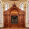 Exquisite Aron Kodesh: Ornate Carved Wood & Golden Embroidered Velvet for Synagogues