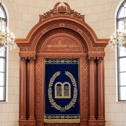 Exquisite hand-carved Aron Kodesh: Premium synagogue furniture, masterfully crafted for sacred Torah scrolls.