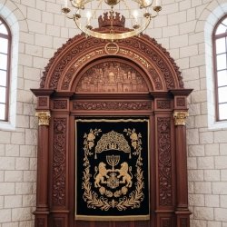 Mastercrafted Aron Kodesh: A testament to superior furniture manufacturing and sacred design.