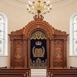 Masterfully crafted Aron Kodesh for synagogues, featuring exquisite solid wood carving and superior manufacturing quality.