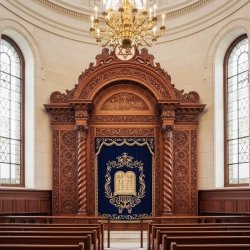 Elegant Handcrafted Mahogany Aron Kodesh from Mulyoharjo Furniture Indonesia