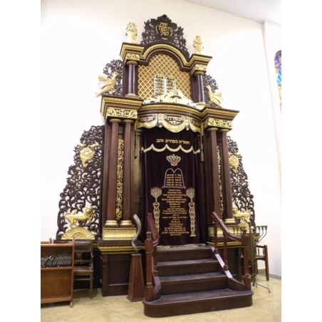 Custom Design Aron Kodesh and Torah Ark