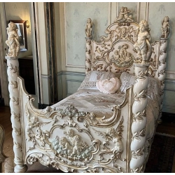 French Painted Bed Furniture Supplier Mulyoharjo