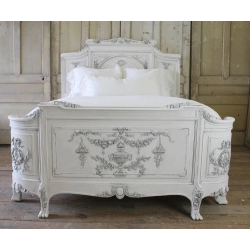 Classic hand-painted carved wooden furniture Mulyoharjo Furniture Export