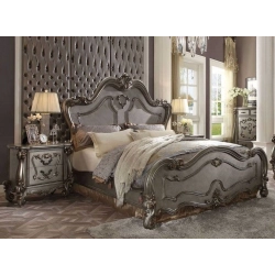 Royal classic painted carved bed Mulyoharjo Furniture Exporter