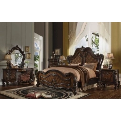 Elegant painted bed with classic carvings Mulyoharjo Furniture Manufacturer