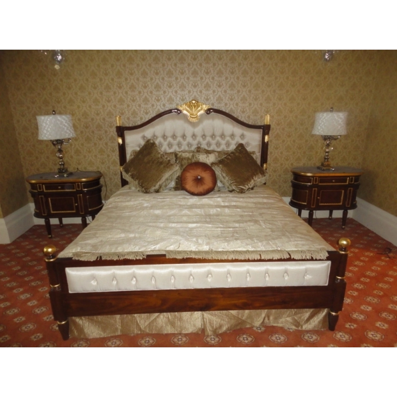 Classic carved wooden bed with paint finish Mulyoharjo Furniture Hotel Classic carved wooden bed with paint finish Mulyoharjo Furniture Hotel