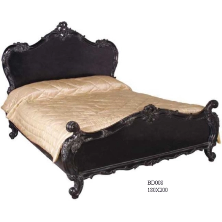 Traditional carved bed with painted finish Mulyoharjo Furniture Supplier