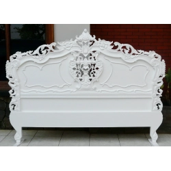 Hand-carved painted bed Mulyoharjo Furniture Villa