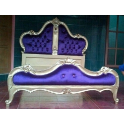 Ornate carved bed frame in classic painted finish Mulyoharjo Furniture Manufacturer