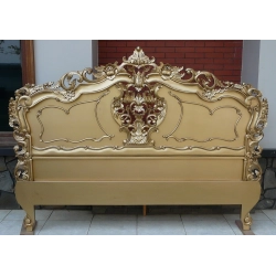 Luxury hand-carved bed with painted finish Mulyoharjo Furniture Hospitality