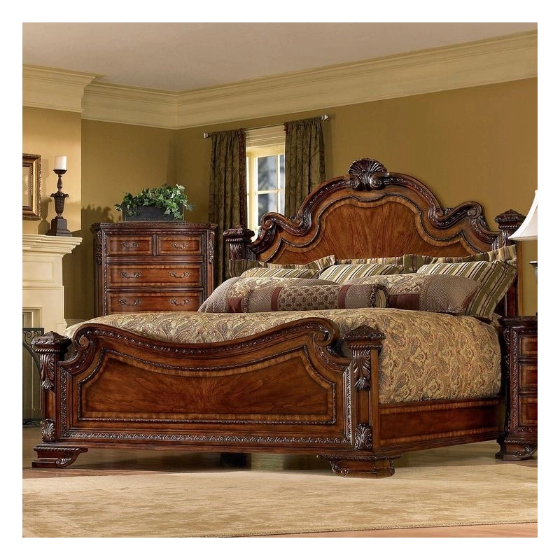 Double XL - Luxury carved bed with intricate painted accents Mulyoharjo Furniture Supplier Double XL - Luxury carved bed with intricate painted accents Mulyoharjo Furniture Supplier