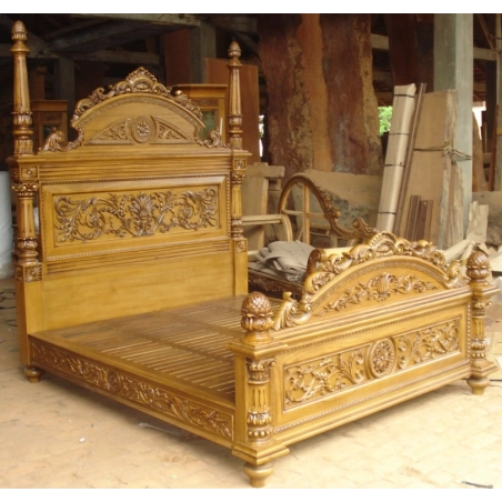 Double - Double classic bed Mulyoharjo Furniture Vila