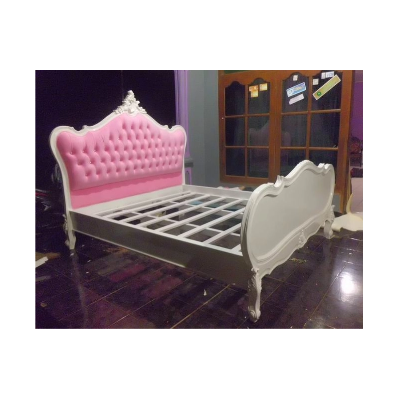 Queen - Classic bed Indonesia Mulyoharjo Furniture Export Queen - Classic bed Indonesia Mulyoharjo Furniture Export