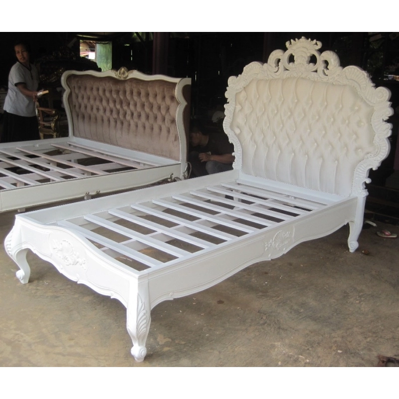 Double XL - Louise-inspired classic bed Jepara Mulyoharjo Furniture Hotel