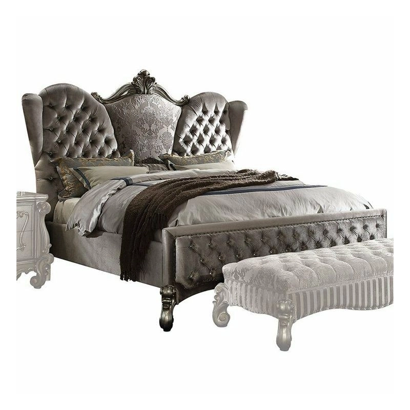 King - Upholstered classic bed Furniture Mulyoharjo