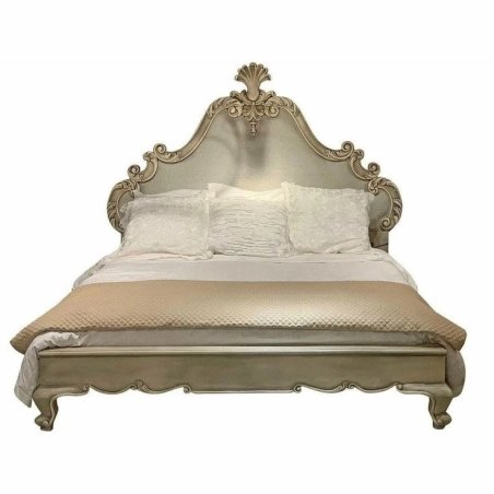 Louise-inspired classic beds with intricate carvings Furniture White-Label