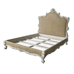 Wooden classic bed Jepara Furniture Export