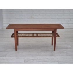 Mulyoharjo 1970s, Scandinavian Coffee Table, Original Condition, Teak Wood, Rattan. Furniture Supplier