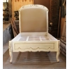 Classic bed Jepara Furniture Mulyoharjo
