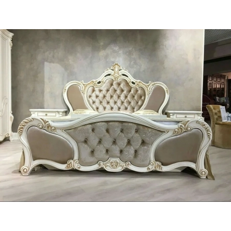 French classic bed Furniture Mulyoharjo