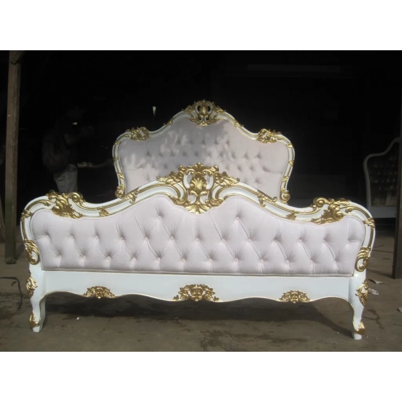 Double classic bed Furniture White-Labeled