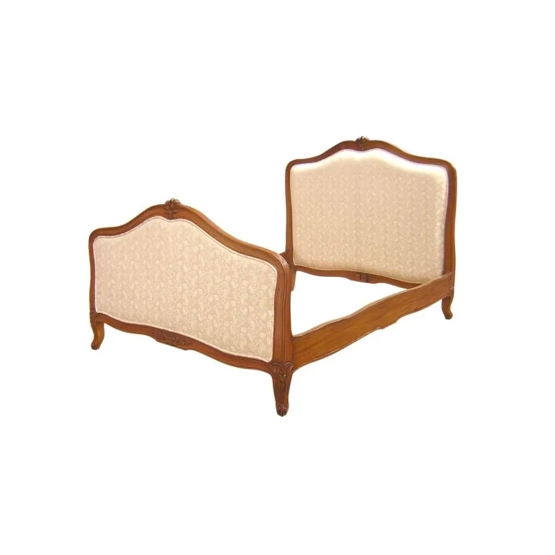 Elegant painted classic beds in Indonesia Furniture Supplier Elegant painted classic beds in Indonesia Furniture Supplier