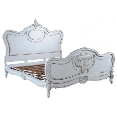 Classic bed Jepara Furniture Jepara