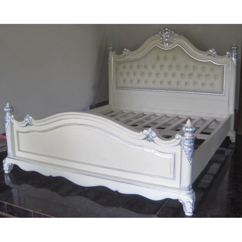 Custom classic bed Furniture White-Labeled