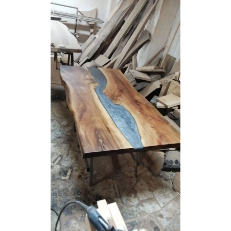 Mulyoharjo Mid-Century Modern Oval Walnut Dining Table