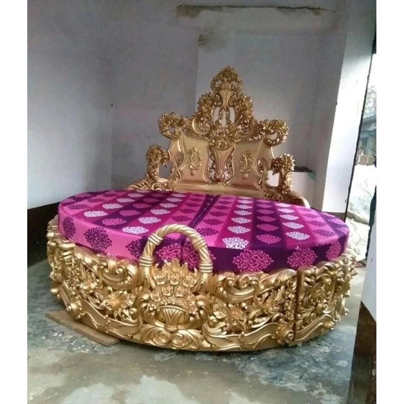 Luxury Hand Carved Gold Finish Round Bed with Ornate Headboard