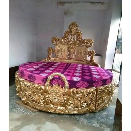 Luxury Hand Carved Gold Finish Round Bed with Ornate Headboard